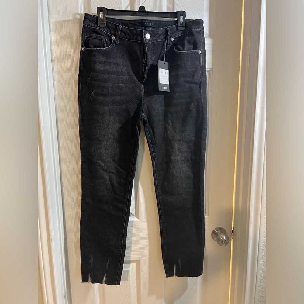 Risen Jeans